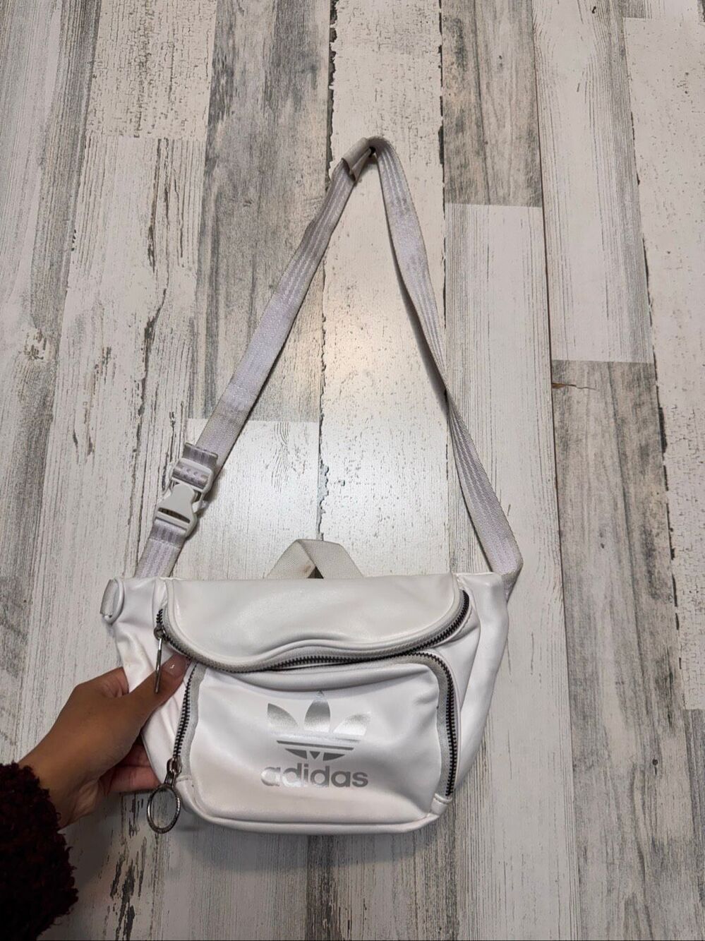 AdidasβOriginals White Leather Crossbody Bag Fannypack Sling Purse